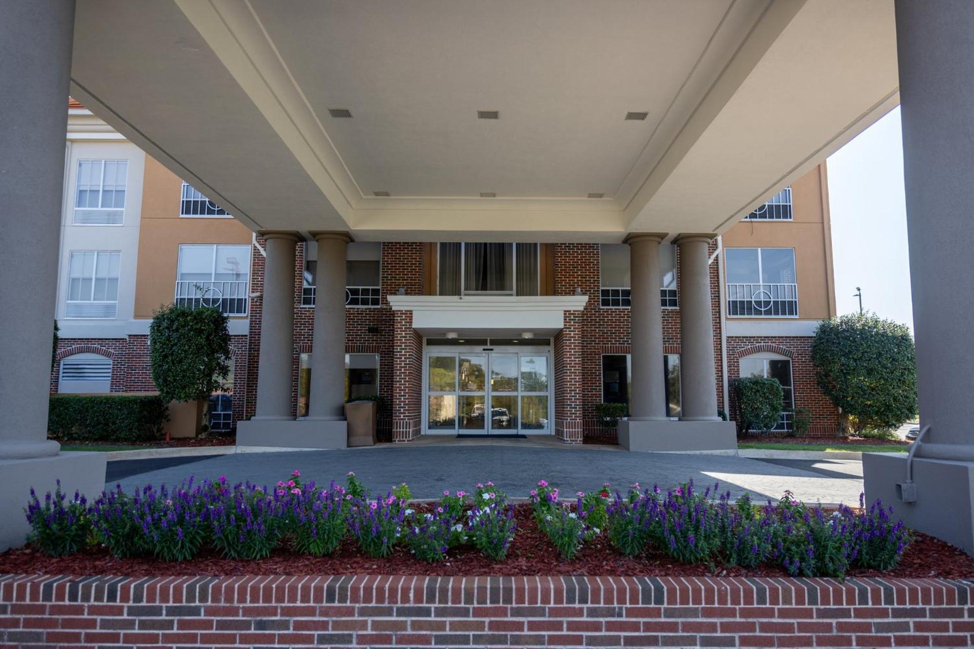 Holiday Inn Express Vicksburg, An Ihg Hotel Екстер'єр фото
